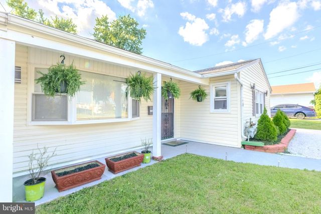 2106 N ROLLING RD, Windsor Mill, MD 21244