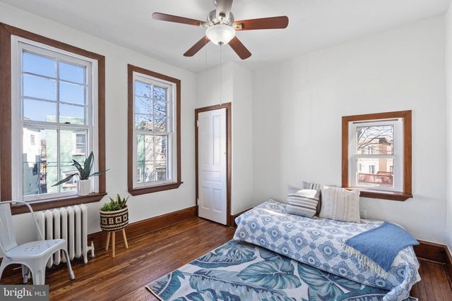 219 CRAWFORD AVE, Lansdowne, PA 19050