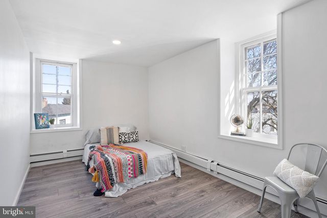 219 CRAWFORD AVE, Lansdowne, PA 19050