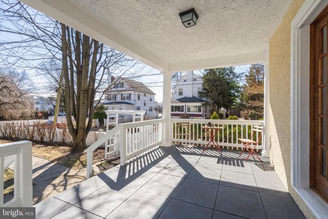 219 CRAWFORD AVE, Lansdowne, PA 19050