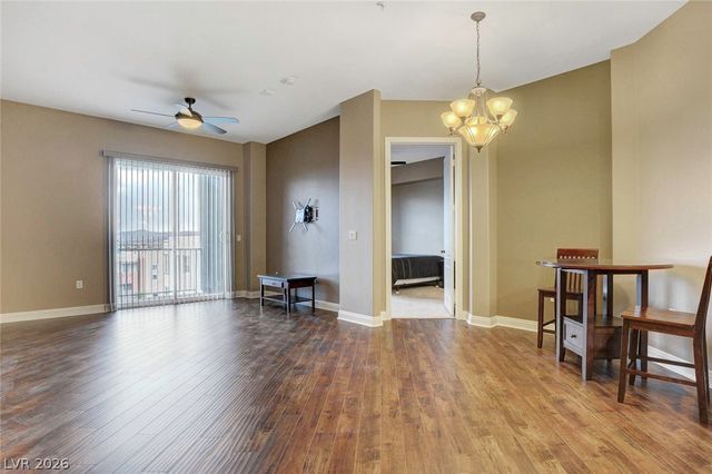62 SERENE Avenue 414, Las Vegas, NV 89123