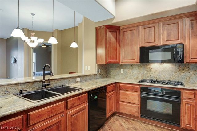 62 SERENE Avenue 414, Las Vegas, NV 89123