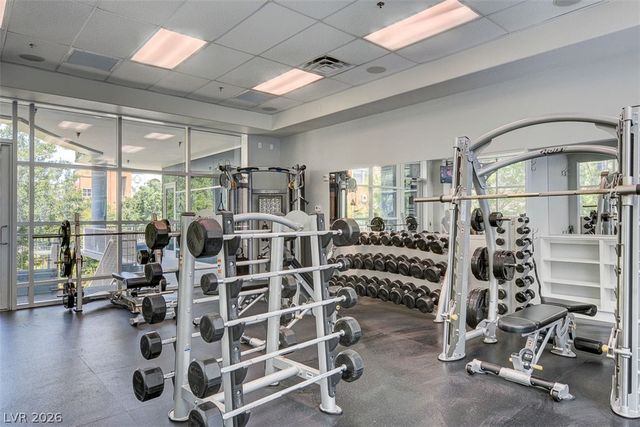 62 SERENE Avenue 414, Las Vegas, NV 89123