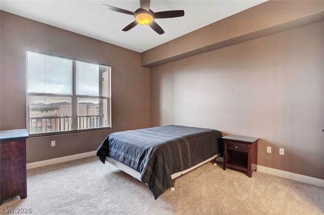 62 SERENE Avenue 414, Las Vegas, NV 89123