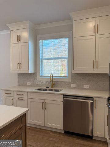 4456 Hosch Reserve Court, Buford, GA 30519