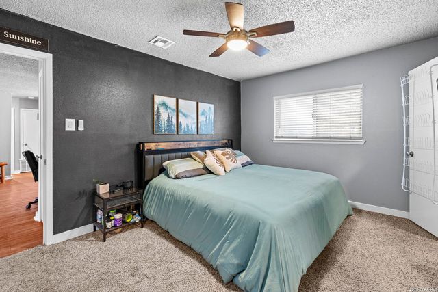 5250 Gordon Cooper, Kirby, TX 78219