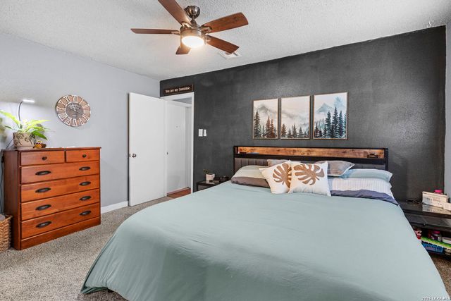 5250 Gordon Cooper, Kirby, TX 78219