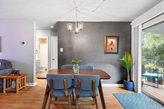 5250 Gordon Cooper, Kirby, TX 78219