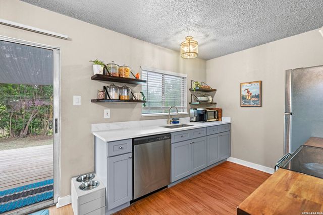 5250 Gordon Cooper, Kirby, TX 78219