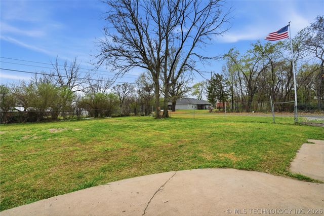 31810 E 723 Road, Wagoner, OK 74467