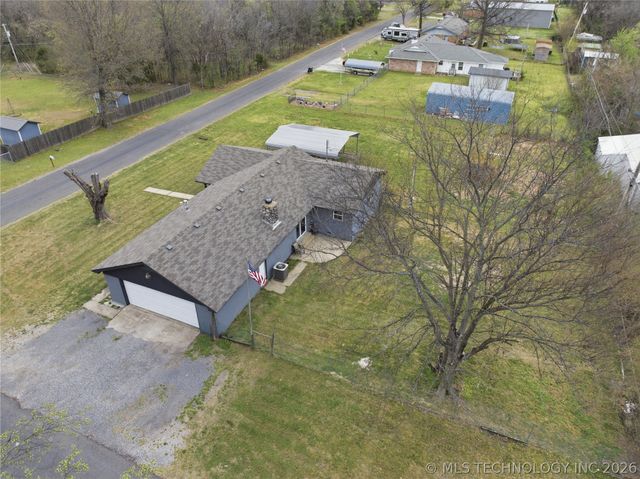 31810 E 723 Road, Wagoner, OK 74467