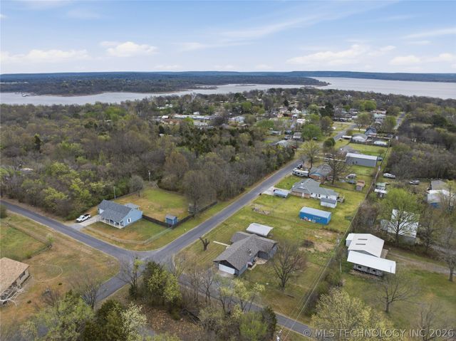 31810 E 723 Road, Wagoner, OK 74467