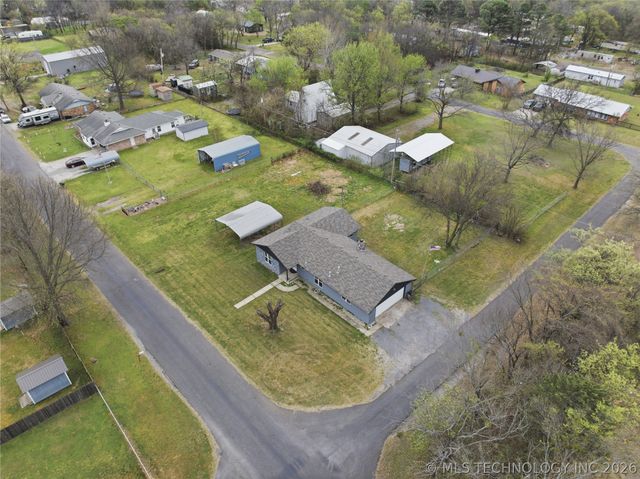 31810 E 723 Road, Wagoner, OK 74467