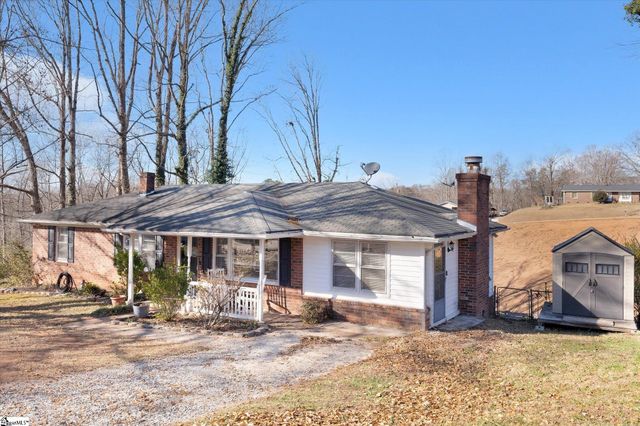 10 Glen Haven Court, Greenville, SC 29611