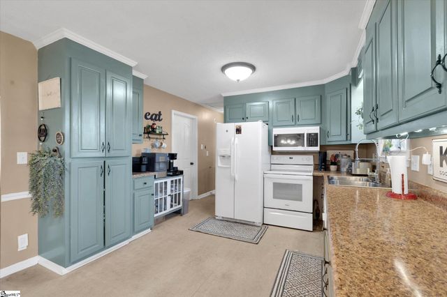 10 Glen Haven Court, Greenville, SC 29611