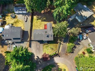 7011 Alderwood Court SE, Lacey, WA 98503