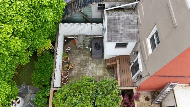260 5th St, Jersey City, NJ 07302