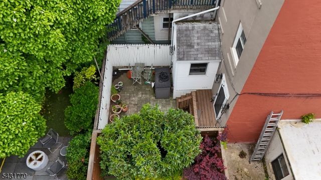 260 5th St, Jersey City, NJ 07302