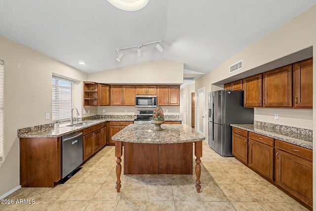 12748 W ROANOKE Avenue, Avondale, AZ 85392