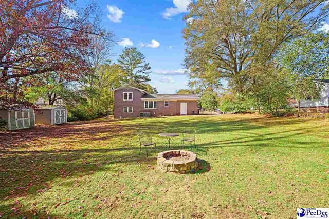 2502 Lakeview Dr., Florence, SC 29505