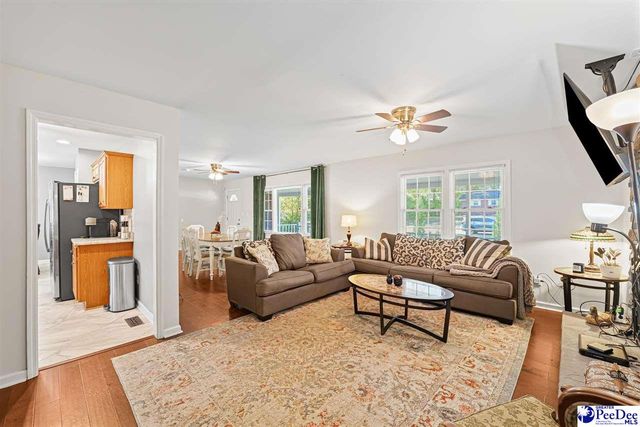 2502 Lakeview Dr., Florence, SC 29505