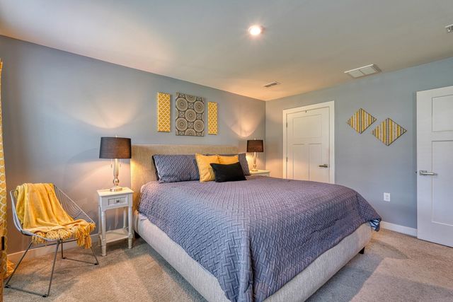 1038 Hunter Green Lane, Spartanburg, SC 29302