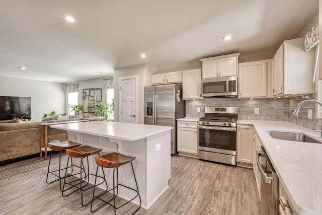 1038 Hunter Green Lane, Spartanburg, SC 29302