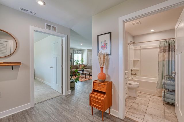 1038 Hunter Green Lane, Spartanburg, SC 29302