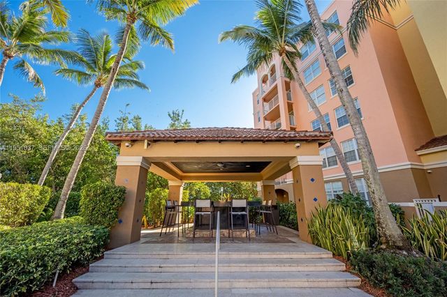 19555 E Country Club Drive 8303, Aventura, FL 33180