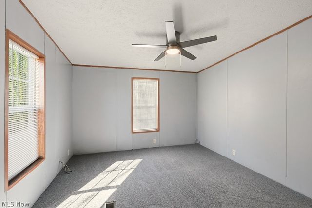 6805 Henderson Road, Ravenna, OH 44266