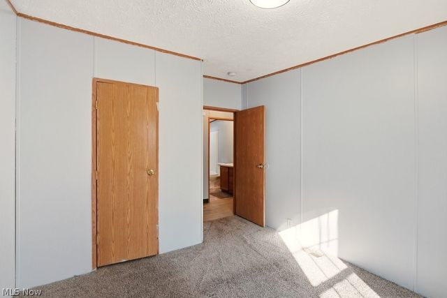 6805 Henderson Road, Ravenna, OH 44266