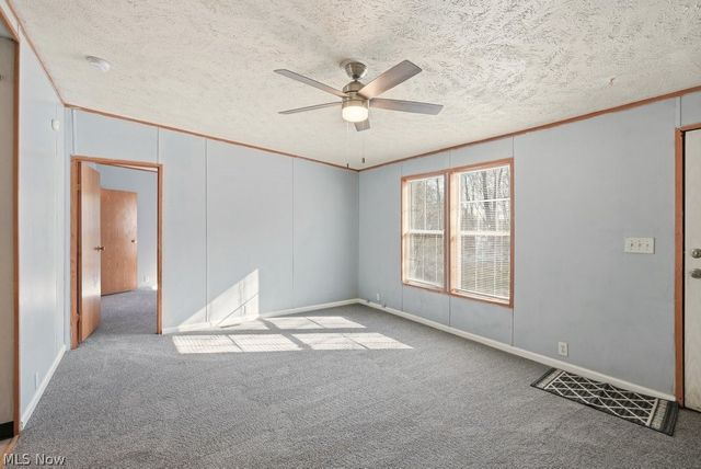 6805 Henderson Road, Ravenna, OH 44266