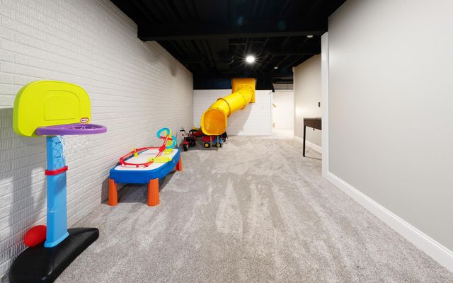 70353 Fisher Road, Romeo, MI 48065