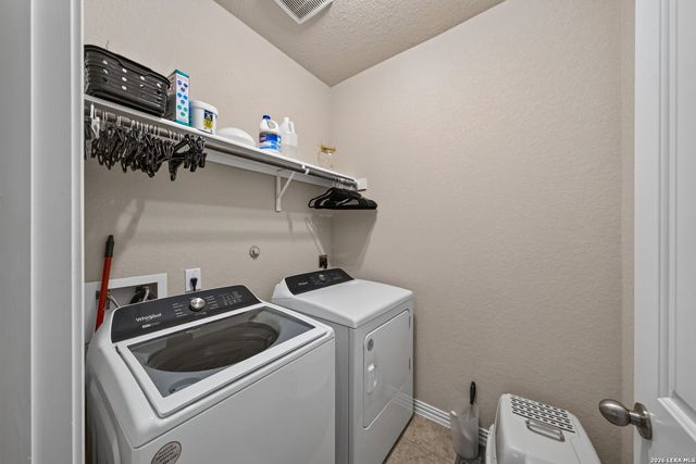 6051 Akin Song, San Antonio, TX 78261