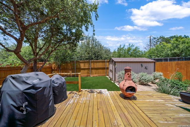 6051 Akin Song, San Antonio, TX 78261
