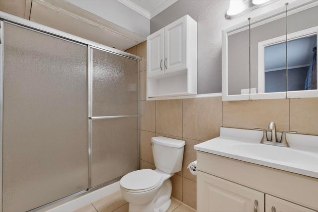 1010 California Trail, Grand Prairie, TX 75052