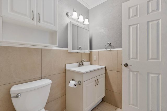 1010 California Trail, Grand Prairie, TX 75052