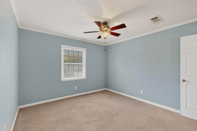 1010 California Trail, Grand Prairie, TX 75052