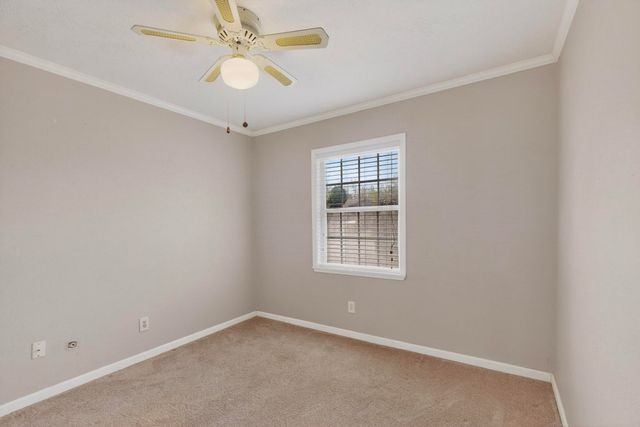 1010 California Trail, Grand Prairie, TX 75052