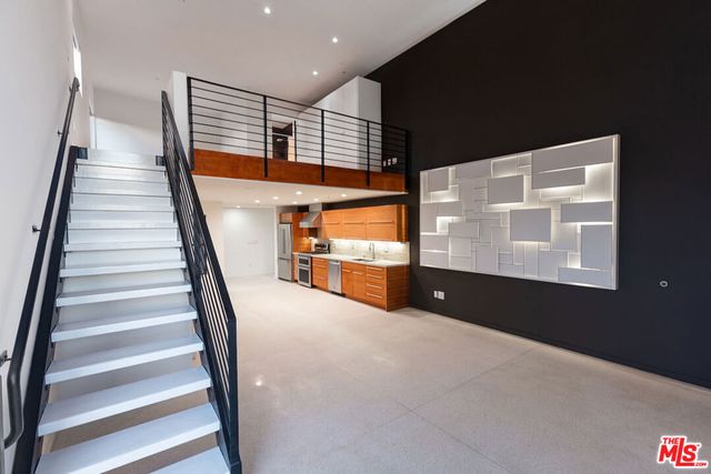 1113 ELECTRIC Avenue 1, Venice, CA 90291