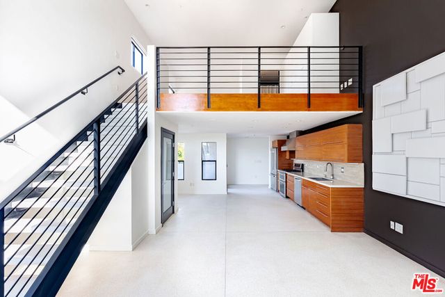 1113 ELECTRIC Avenue 1, Venice, CA 90291