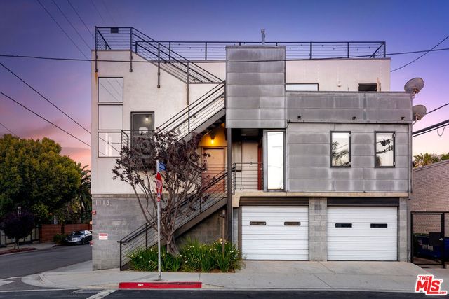 1113 ELECTRIC Avenue 1, Venice, CA 90291