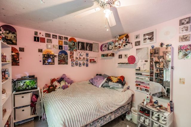 590 Leath Chapel Rd, Bethpage, TN 37022
