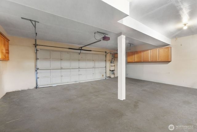 21659 SE 239th Place, Maple Valley, WA 98038