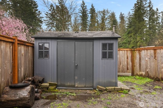 21659 SE 239th Place, Maple Valley, WA 98038