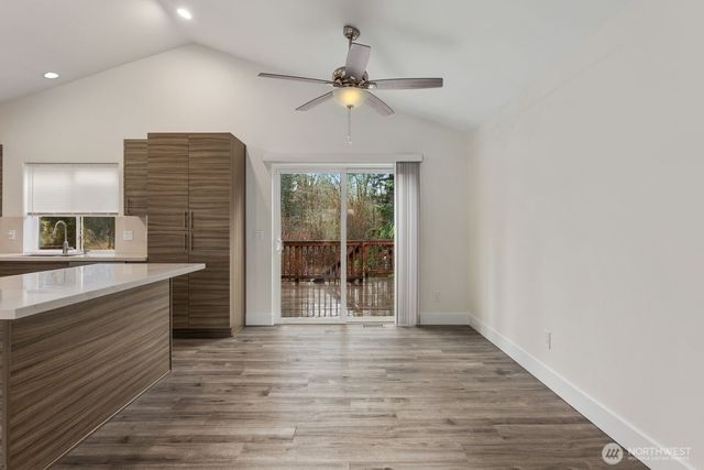 21659 SE 239th Place, Maple Valley, WA 98038