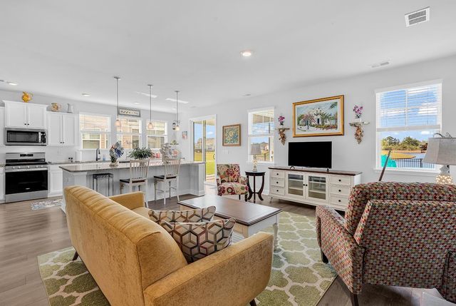 9098 Fort Hill Way, Myrtle Beach, SC 29579