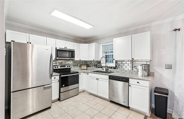204 Summer Place, Norcross, GA 30071