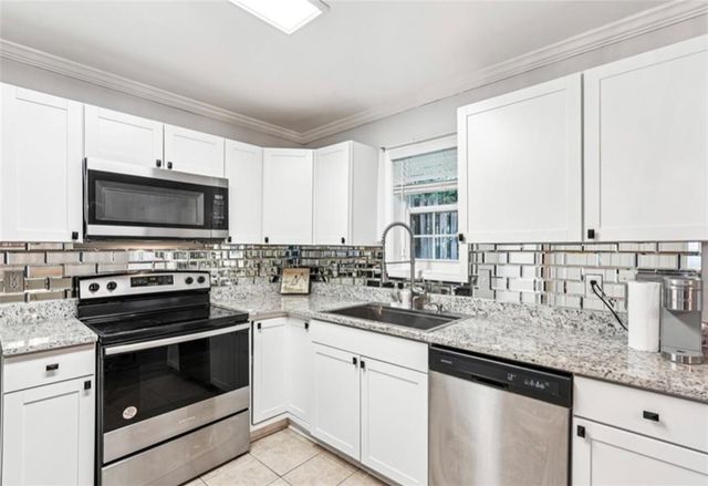 204 Summer Place, Norcross, GA 30071