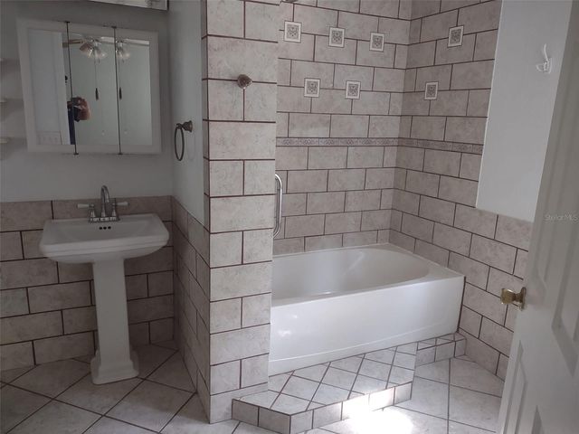 56508 BLUE CREEK ROAD, Astor, FL 32102